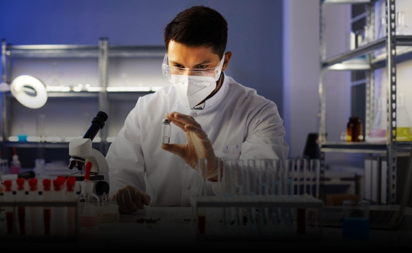 Transforming pharma business with Microsoft 365 Copilot